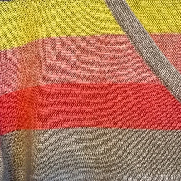 Old Navy rainbow Pullover V-neck sweater. Size S - Picture 5 of 8
